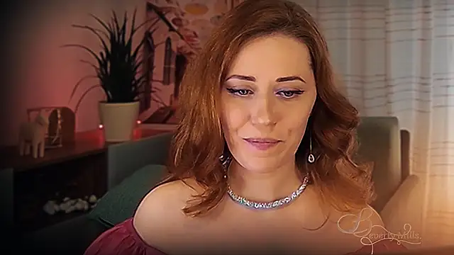 MissBeverlyMills online show from March 11, 3:14 pm