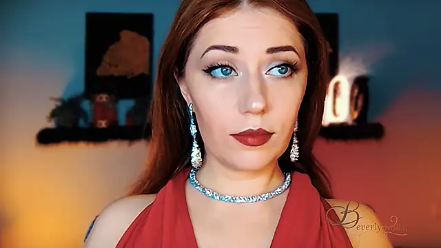 MissBeverlyMills online show from November 23, 3:09 am