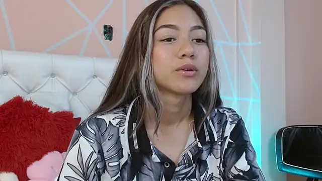 Snapshot of hantonella_ chatting on September 16, 8:06 pm hantonella  online show from September 16, 8:06 pm