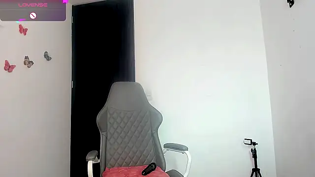 Nala j8 online show from November 7, 1:06 pm