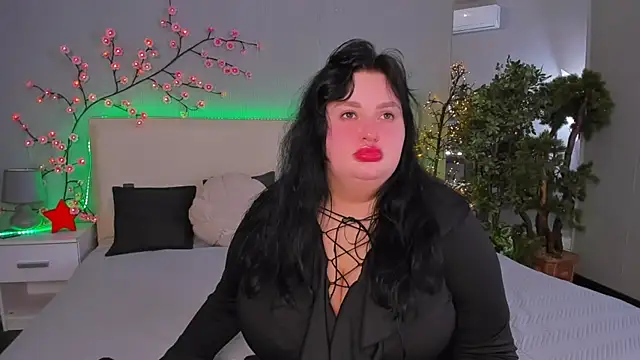 MonaSteele online show from February 25, 1:09 pm