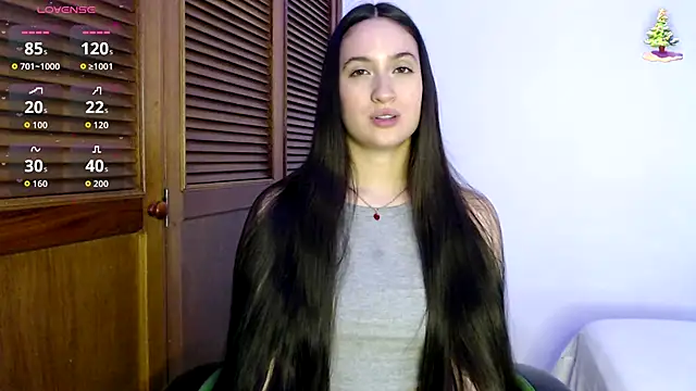 sofiaduque 26 online show from December 4, 8:53 pm