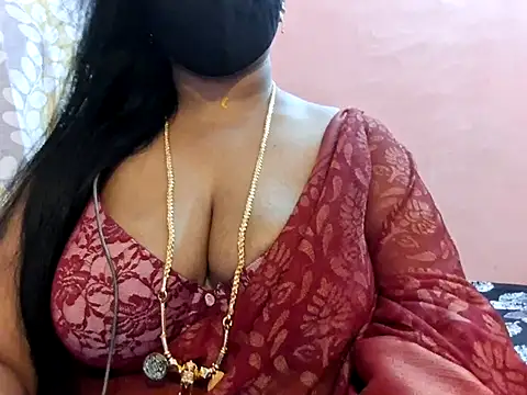 Radha-sweety32 online show from September 17, 5:11 pm