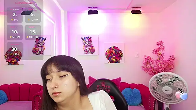 Snapshot of Miss_dolly_ chatting on September 15, 12:57 pm Miss dolly online show from September 15, 12:57 pm