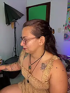 Amarantha 666 online show from June 10, 10:30 pm