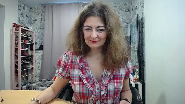 Helen1974 online show from April 7, 8:05 am