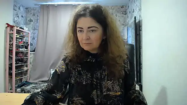 Helen1974 online show from April 8, 8:16 am