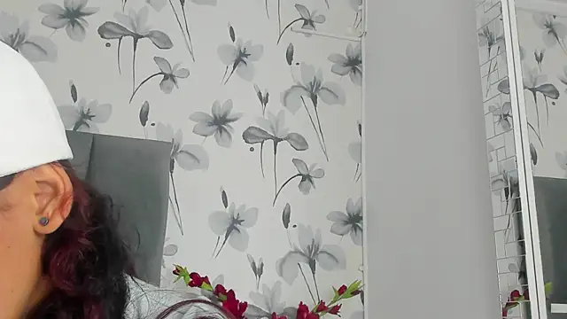 Ehotloveaxxx online show from October 25, 1:41 pm