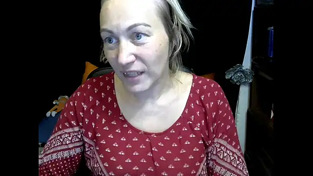 Snapshot of wLESLYMOSw chatting on September 14, 5:11 pm wLESLYMOSw online show from September 14, 5:11 pm