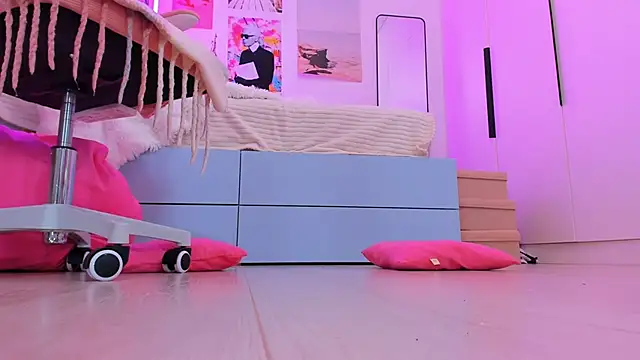 Lily Young online show from April 11, 6:30 am