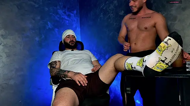 juliusmasters online show from March 2, 1:05 am