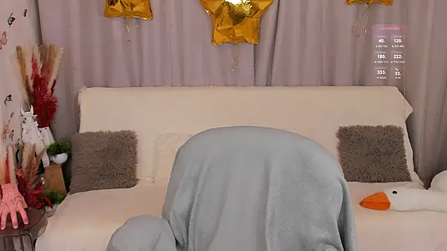 LisaMooore online show from September 14, 4:49 pm