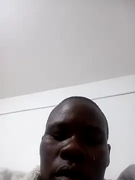 MINNYIRI online show from February 16, 10:09 pm