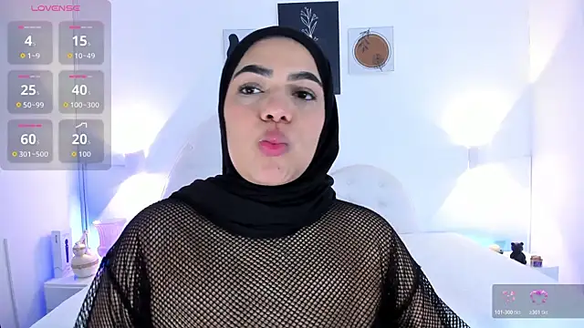 Umarani  online show from November 5, 7:08 pm