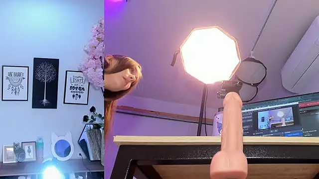 Siouxsie cenobite online show from March 17, 12:09 pm