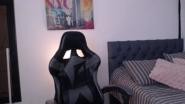 miawilson 1 online show from September 19, 3:38 am