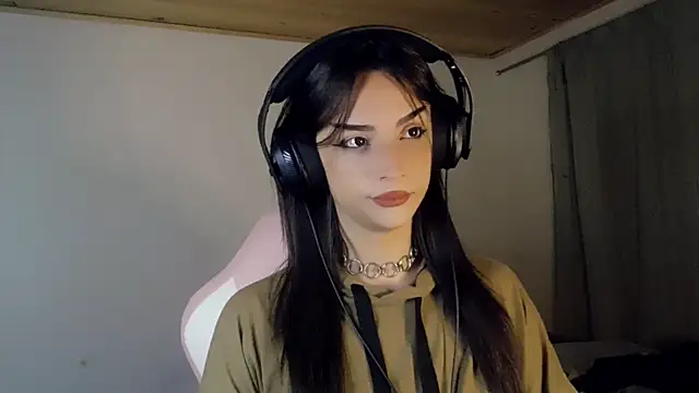 Dollbehavior  online show from January 13, 8:29 am