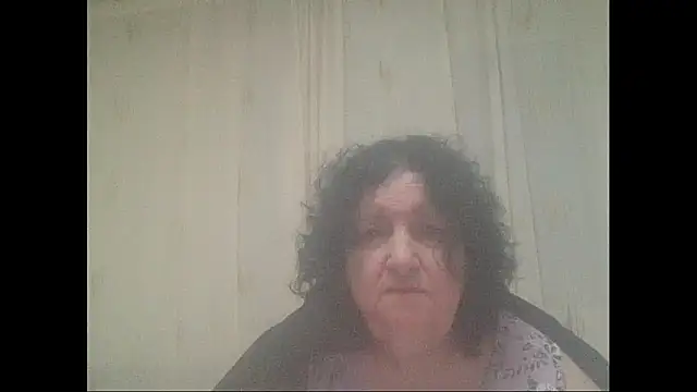 maturekorine online show from April 13, 5:03 pm