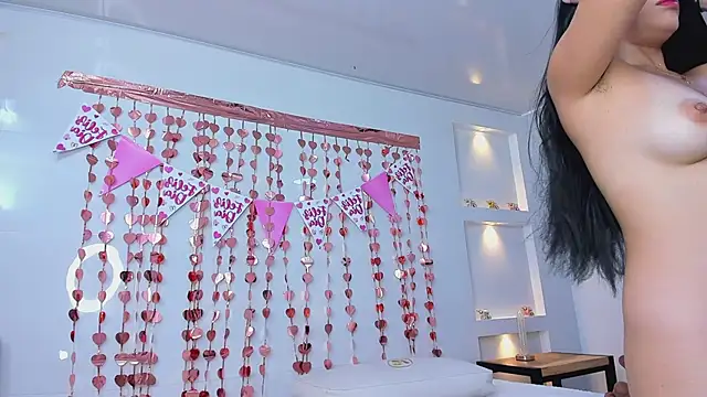 Dalia-Prada online show from February 6, 5:11 am