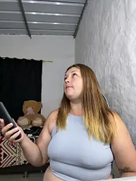 Sofia Queen17 online show from October 31, 12:56 am