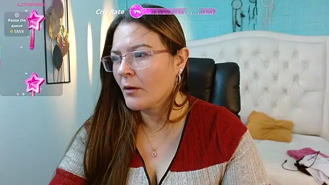Snapshot of MsJossie chatting on September 11, 4:13 am MsJossie online show from September 11, 4:13 am