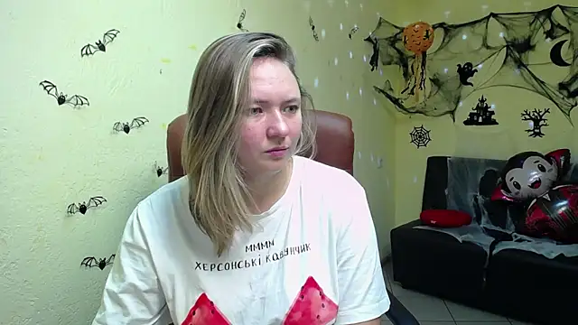 SallyVerda online show from November 3, 6:56 pm