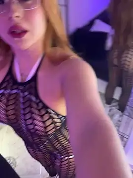 Amber Martins  online show from April 19, 12:32 am