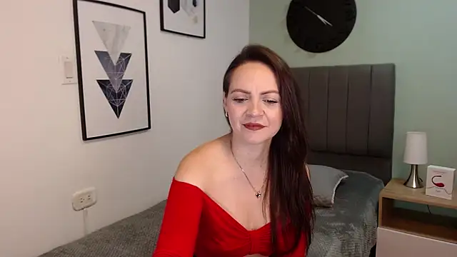 dory mia online show from February 3, 1:16 pm