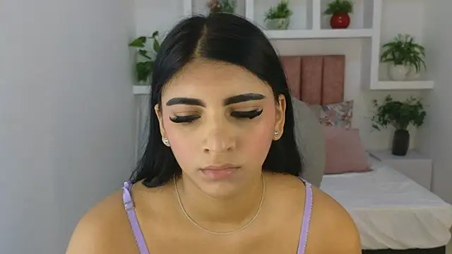 maiaa ruiz online show from June 16, 2:07 pm