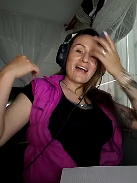 LuisaFernanda170823 online show from March 17, 8:35 pm