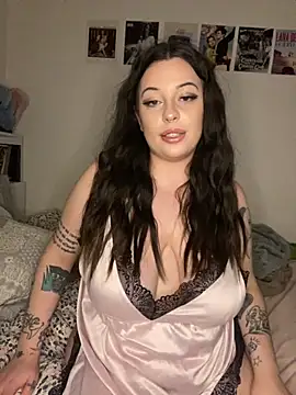 milkyhonybaby online show from November 11, 7:11 pm