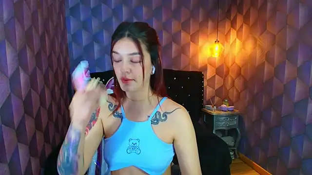 LiaHarryis online show from November 20, 6:53 pm