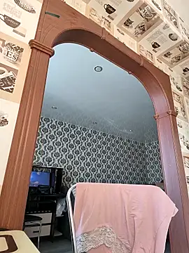 Lady nice cat online show from March 16, 5:55 am