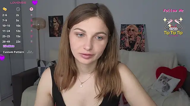 Amelia55555 online show from May 6, 12:31 pm