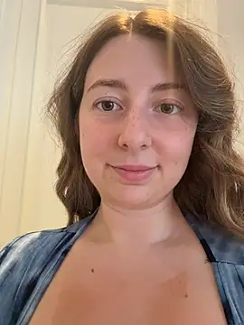 curvyflawless online show from July 17, 10:52 am