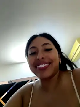 emmyjhonson07 online show from November 10, 2:39 am