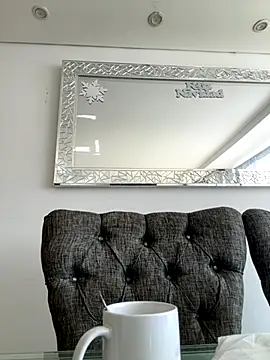 emmyjhonson07 online show from September 9, 2:06 pm