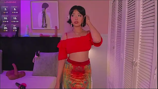 chloe watson  online show from February 24, 7:45 pm