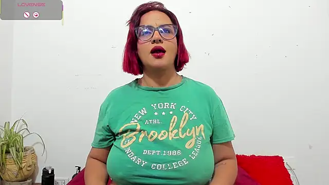 hazel 34 online show from March 24, 8:52 am