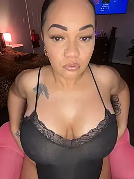 DestineeJayde online show from June 7, 5:36 am