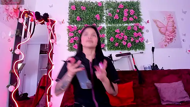 Alaia Asuka online show from October 13, 9:28 pm