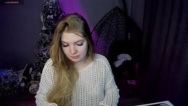 lily williamss online show from December 14, 12:05 am