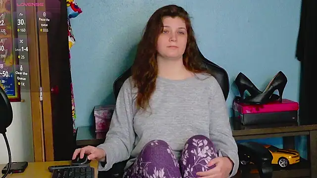 TreeJeanne online show from November 10, 1:22 am