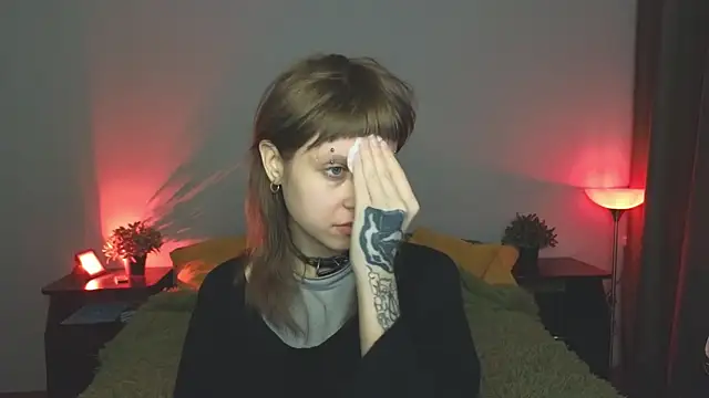 Snapshot of kortny_yo chatting on October 18, 9:27 pm kortny yo online show from October 18, 9:27 pm