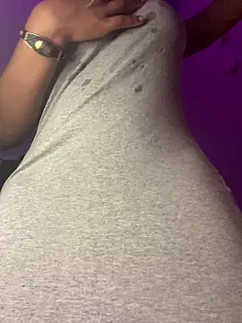 Cherrytowild online show from October 30, 8:49 am