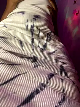 Cherrytowild online show from September 13, 4:59 pm