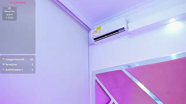 NinnaVous online show from January 16, 1:51 pm