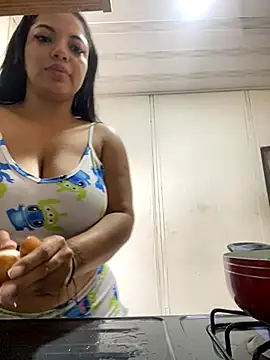 valeryDugglass online show from October 20, 3:26 pm