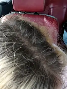 BecciDeluxe online show from March 20, 2:22 pm