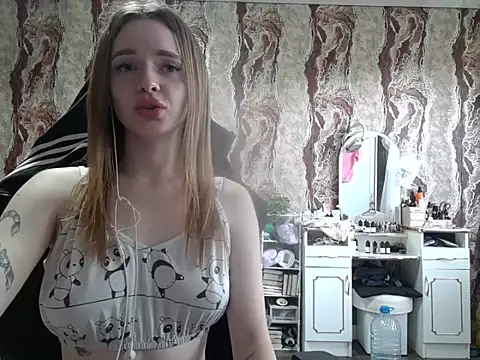 samanta55555 online show from May 19, 8:43 am